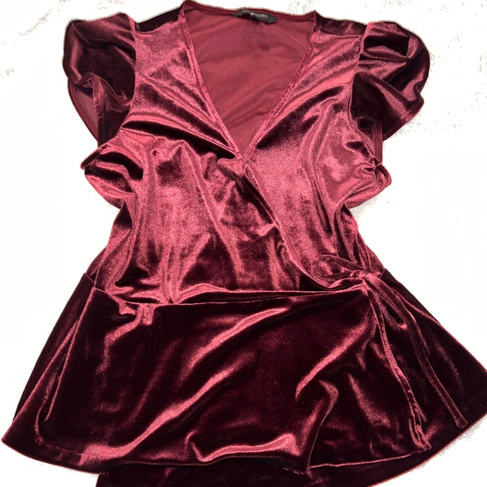 Banana Republic Velvet Burgundy Y2K  Babydoll Top